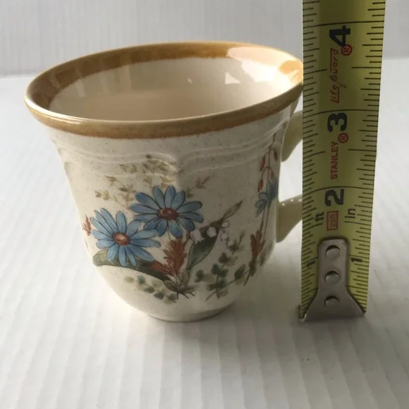 Set Of 2 Vintage “Blue Daisies” By Mikasa Coffee/Tea Cups - Picture 10 of 10